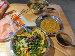 -柳州肥姨妈大骨螺蛳粉(沙河店)
