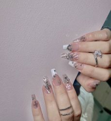 -LILY NAILS美甲美睫
