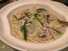 -沙龙酒家