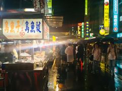 -六合夜市