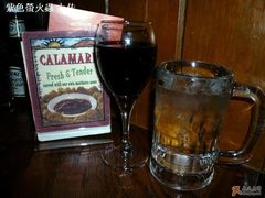 紅酒及冰水-澳美客(铜锣湾翡翠明珠广场店)