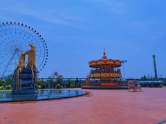 -凤凰欢乐大世界