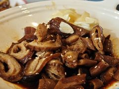 -老鼎万春卤菜(五代传承创始老店)