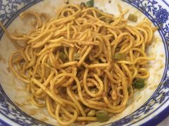 热干面-九头鸟酒家(四道口店)