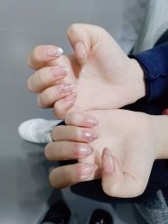 -进巍美甲美睫