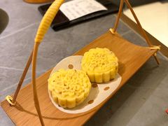 桂花绿豆糕-吴越荣记·苏州菜·松鼠桂鱼(斜塘老街店)