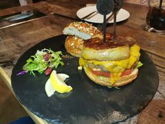 双片鹅肝汉堡-HIGH FIVE哈福手工汉堡(桂林路店)