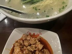 -东泰祥生煎馆(陕西南路店)