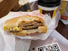 吉士汉堡-麦当劳(合肥之心城店)