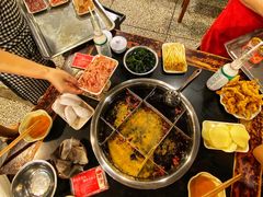 -邓莽子老火锅(中兴路总店)