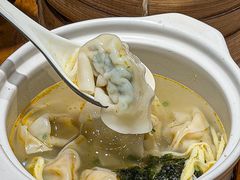 -馋三尺蟹粉小笼(人民广场店)