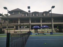 -麓湖高尔夫球俱乐部