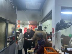 -何永光123鲜牛肉馆(1号店)