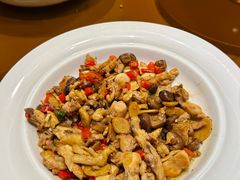-自己人·宜昌菜(水悦城店)