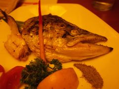 烧三文鱼头-大江户日本料理(吕厝店)
