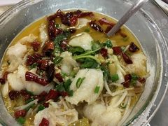 酸菜鱼-YI PIN JU 一品居中餐厅 中国超市