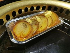 -炼火烤肉店