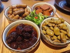 咸亨四味拼-香园茶社·金陵小灶(老门东店)