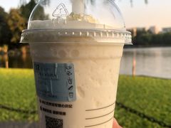 -luckin coffee瑞幸咖啡(绿地凤起店)