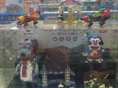 -新华书店(龙湖路店)