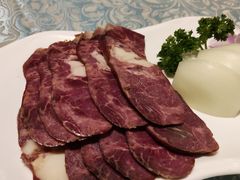 伊犁熏马肠-巴扎美食·新疆菜·西域歌舞表演餐厅(新疆大厦店)
