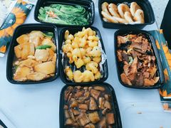 -闫府私房菜(经四路万达店)