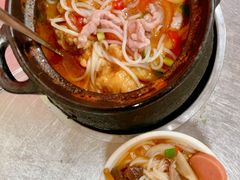 三鲜-李记特色罐罐米线(重庆中环大厦店)