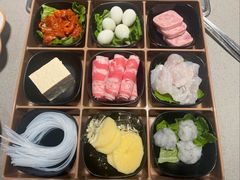 -海底捞火锅(方圆荟店)