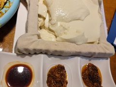 一块豆腐-95号酱骨·一块豆腐(展春园西路店)