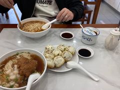 -老西白点心店