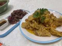 -红色根据地文化主题酒店(太湖街店)