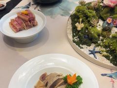 -满江红四季餐厅 · 国家五钻级酒家(新纪元大酒店店)