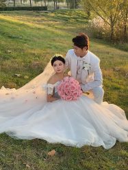 -都市丽人婚纱摄影