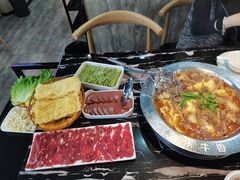 -古乐牛香·鲜牛肉牛杂火锅(五一中路店)