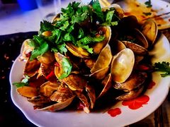 -兆辉木炭海鲜烧烤·海鲜小炒