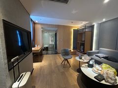 -优逸酒店(柳州窑埠古镇万象城店)