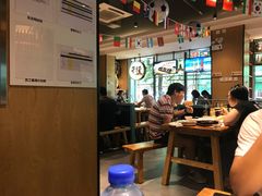 大堂-木屋烧烤(万德庄店)