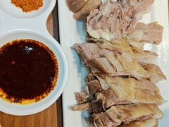 手抓羊肉-贯贯吉·清真餐厅(浙江中路店)