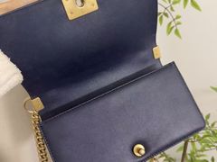 -小飞侠奢侈品回收 寄卖 养护(宝山宝龙广场店)