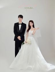 -雅云婚纱摄影工作室旗舰店