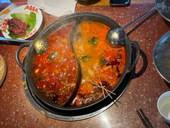-赵美丽·重庆社区火锅·直营店(火车东站·中豪国际店)