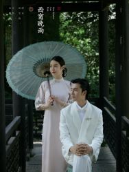 -易摄影婚纱摄影工作室