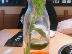 -山城外·非遗酸菜鱼(新都汇融店)