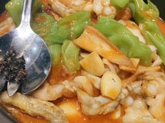 黑松露牛肝菌焖牛蛙-云海肴·汽锅鸡·云南菜(美罗城店)