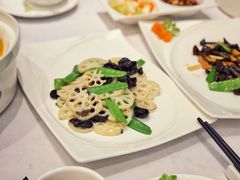 荷塘月色-银筵(武夷路店)