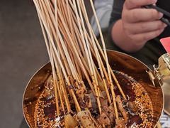 -何师烧烤Pro ·小龙虾·江湖川菜·精酿啤酒(太古里店)