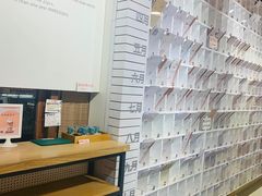 -猫的天空之城概念书店(丽江古城饮玉巷店)
