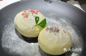 Snow-Cloaked Red Bean Paste