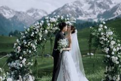 -卡兹摄影STUDIO婚纱摄影(文化路万达店)