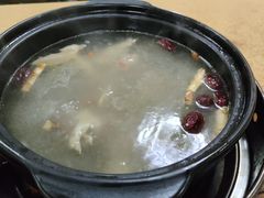 -濠轩阁特色生蚝火锅(水湾路店)